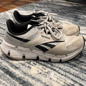 Reebok White and Black Running Sneakers